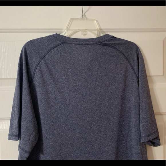 U of M Mens Tech T-Shirt - Picture 2 of 5